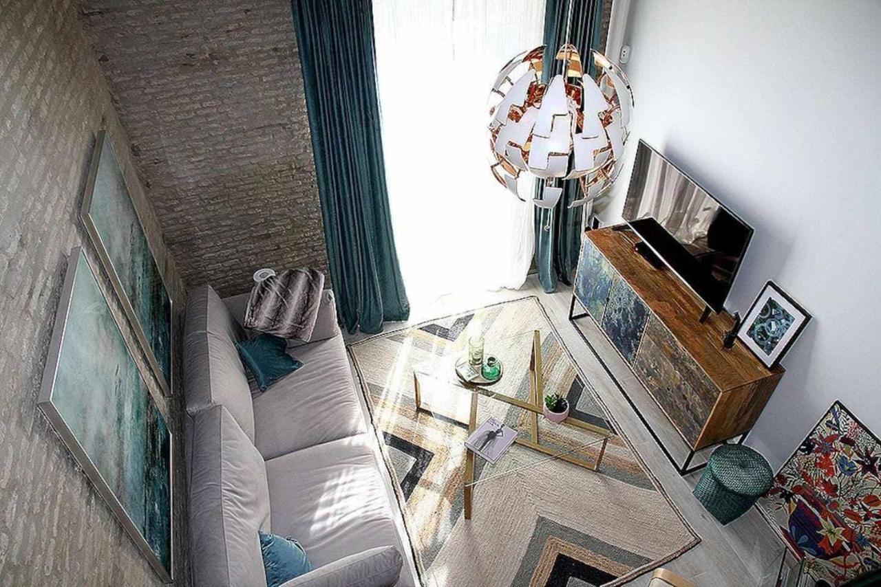 Isg Apartments Feria 106 Siviglia Esterno foto