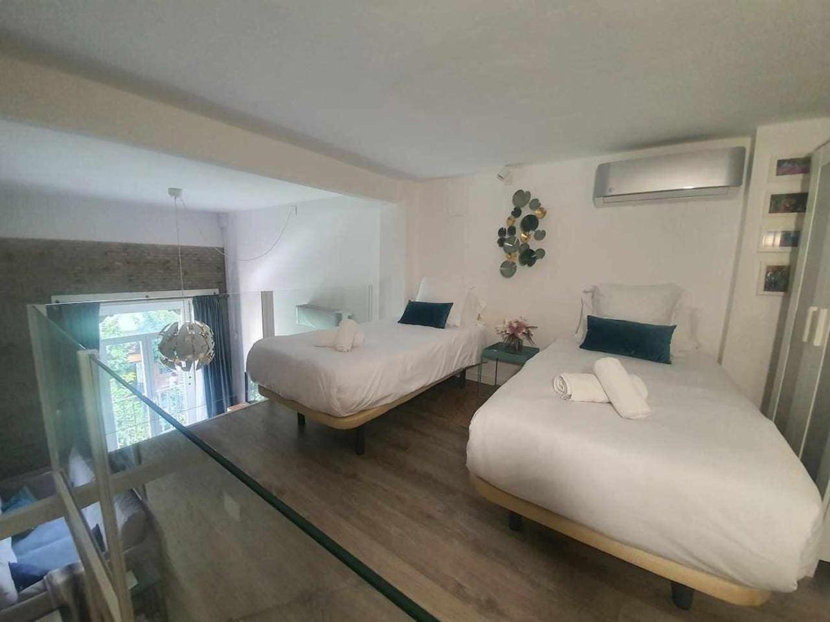 Isg Apartments Feria 106 Siviglia Esterno foto